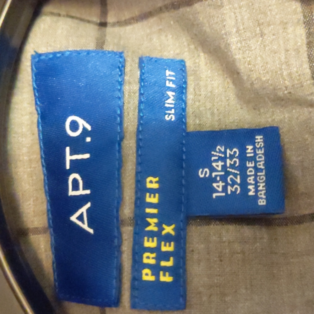 Men's Button Up - Picture 2 of 2